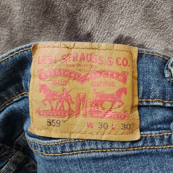 Levi’s 559 Relaxed Straight Jeans Men’s 30x30 Blue Medium Wash Denim Y2K - Picture 6 of 9